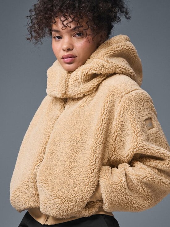 ALO Yoga Jackets & Blazers - Alo Yoga Foxy Sherpa Jacket Camel Size S
